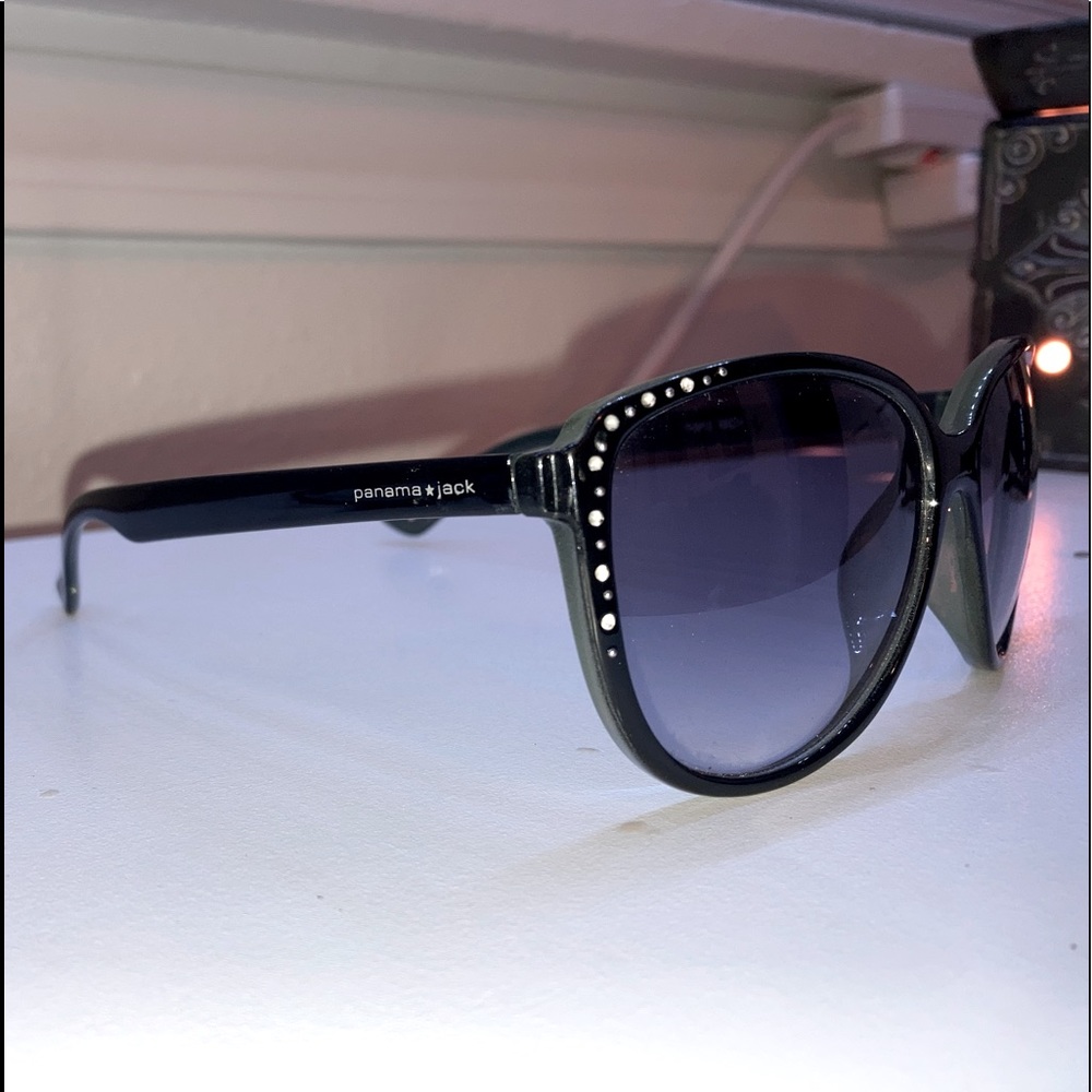 2 for $10 Panama jacks sunglasses